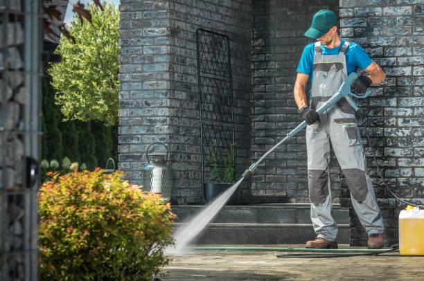 Best Roof Washing  in Montague, CA